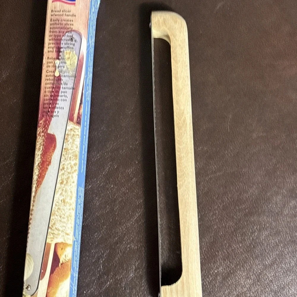 1997 Ekco Bread Bagel English Muffin Serrated Slicer Wood Handle Left Right Use